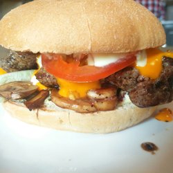 Erkans - Philly Steak Burger. Hammer