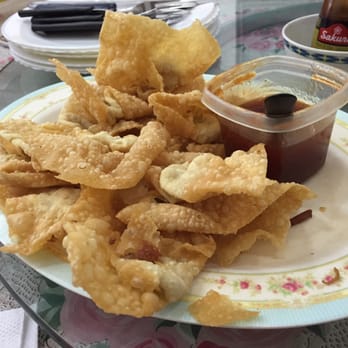 Ban Wa - Wan tan frito perfeito pra dividir - Chinese Near Me - São Paulo, SP