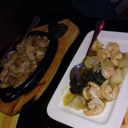 La Grande Shangai - Sullo sfondo manzo alla piastra con cipolle: non buono