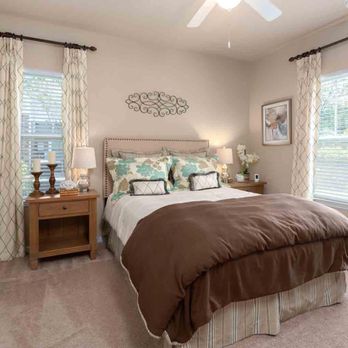 Legends at Chatham - Master Bedroom - Apartments Near Me - Savannah, Georgia Legends at Chatham - Master Bedroom - Apartments Near Me - Savannah, Georgia