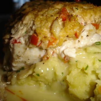 Marina Cafe - fish/crab groupies with mashed potatoes - Seafood Near Me - Destin, Florida