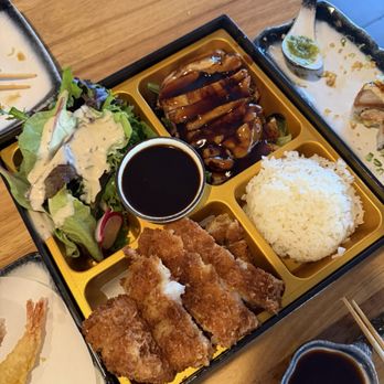 Sushi Kawa - Bento box - Sushi Bars Near Me - Sacramento, California Sushi Kawa - Bento box - Sushi Bars Near Me - Sacramento, California