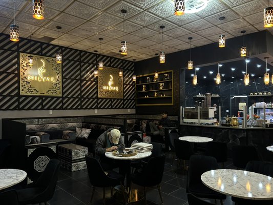 Milyar Cafe by null
