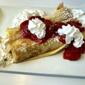 Zoe Coffee & Kitchen - Strawberry Crepes - Coffee & Tea Near Me - Pullman, Washington Zoe Coffee & Kitchen - Strawberry Crepes - Coffee & Tea Near Me - Pullman, Washington