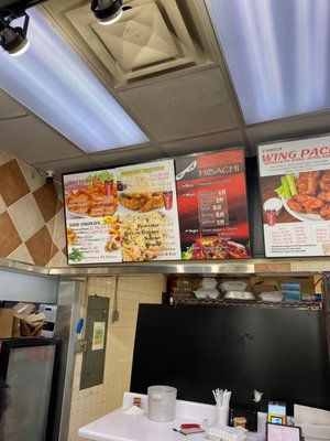 A Town Wings - Donald lee hollowell by null