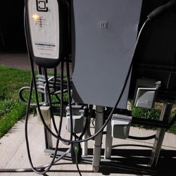 Mont Du Lac - Electric car charging