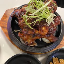 35B - PORK RIBS SPICY