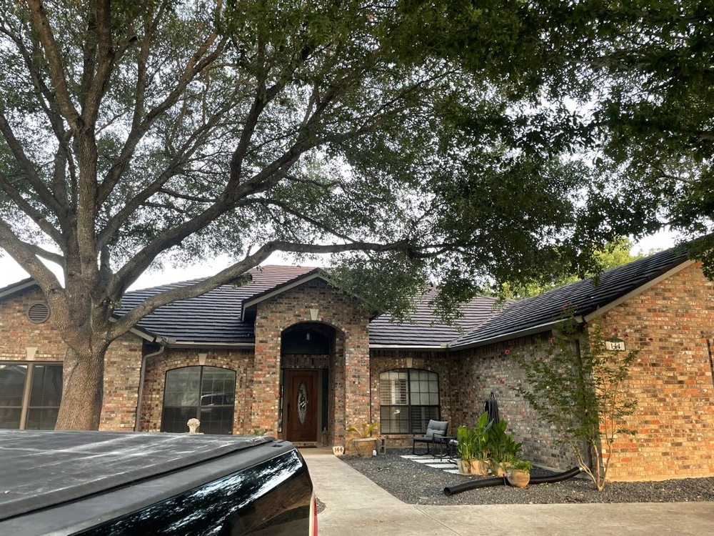 Slide of Sc roof repair & gutters