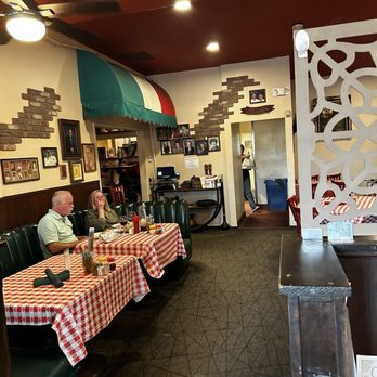 Mama Cozza's - Italian Near Me - Anaheim, California Mama Cozza's - Italian Near Me - Anaheim, California