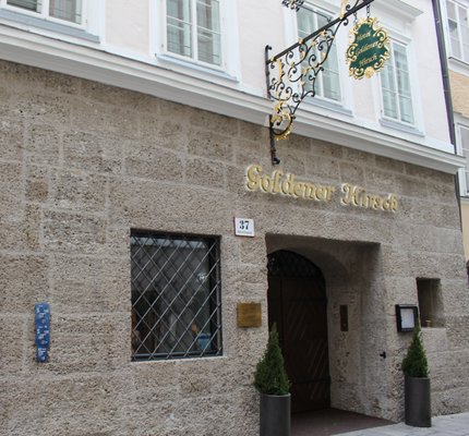 Restaurant Goldener Hirsch by null