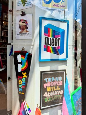 Foursided Card + Gift - On Clark in Lakeview by null