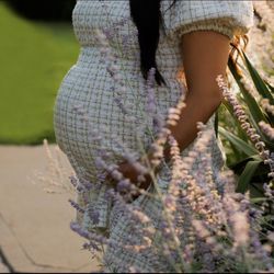 Peek At Baby - Baby bump