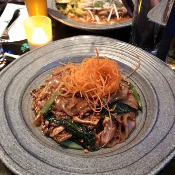 ViV - Pas See Ew with chicken ($14) - Thai Near Me - New York, New York ViV - Pas See Ew with chicken ($14) - Thai Near Me - New York, New York