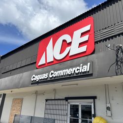 Caguas Commercial - Rótulo exterior