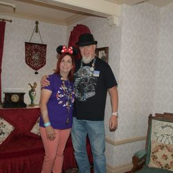 Walt's Main Street Story Tour - In Walt's Apartment