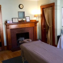 Jason Gray Therapeutic Massage - Our space