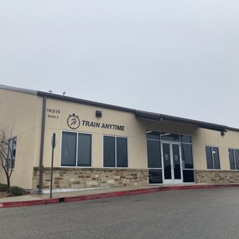 Train Anytime - The building - Trainers Near Me - San Antonio, Texas Train Anytime - The building - Trainers Near Me - San Antonio, Texas