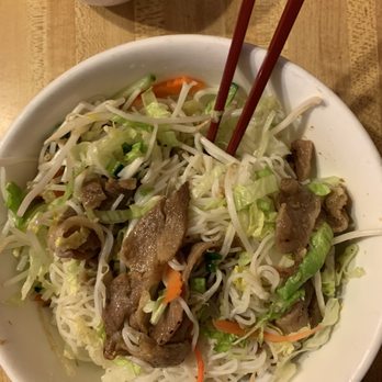 Pho King 4 - Grilled pork vermicelli bowl - Vietnamese Near Me - Davis, California Pho King 4 - Grilled pork vermicelli bowl - Vietnamese Near Me - Davis, California