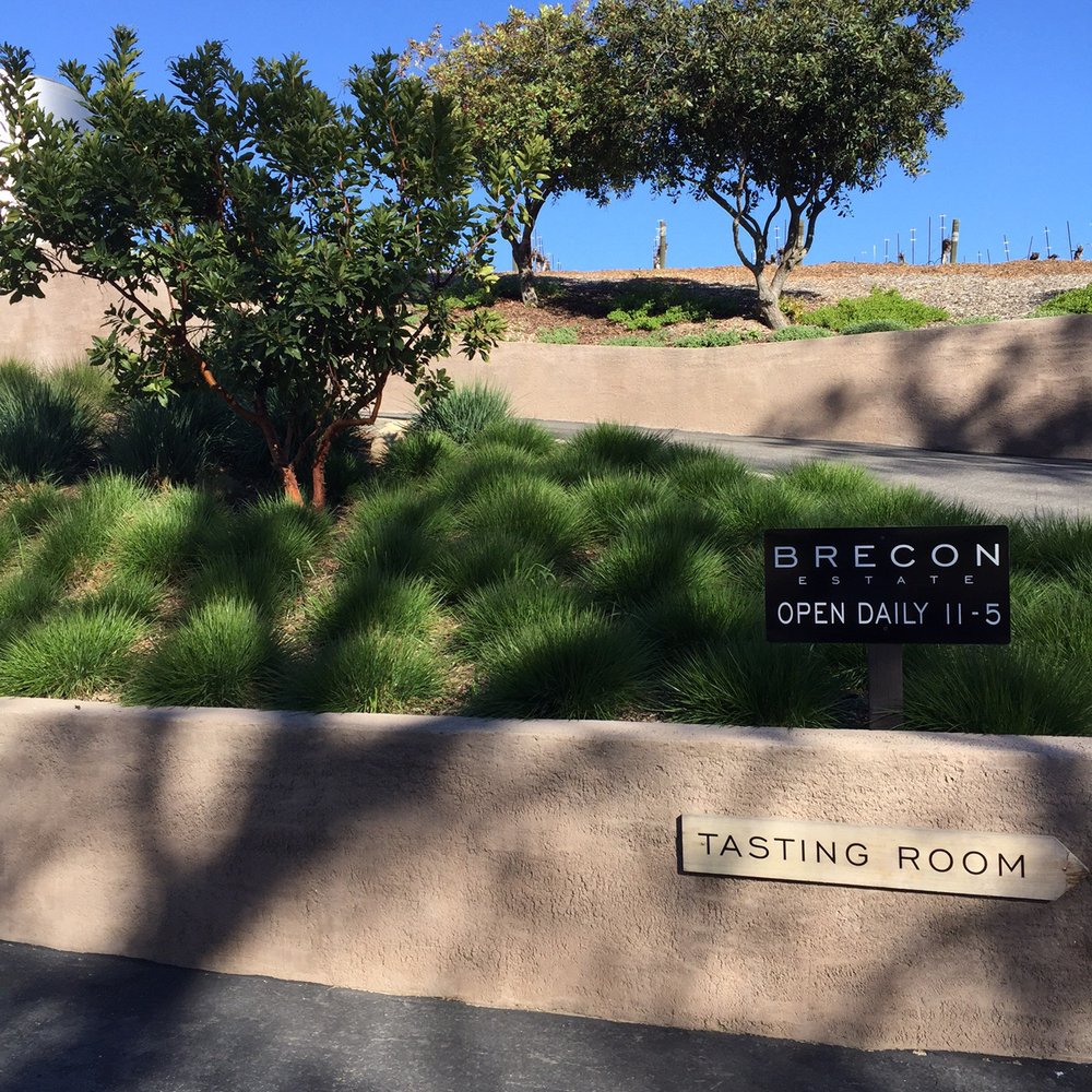 Brecon Estate - Brecon Estate in Paso Robles has class - Wine Tasting Room Near Me - Paso Robles, California Brecon Estate - Brecon Estate in Paso Robles has class - Wine Tasting Room Near Me - Paso Robles, California