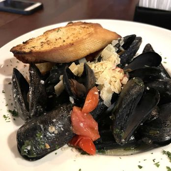 The Black Sheep - PEI Mussels - Pubs Near Me - Niantic, Connecticut The Black Sheep - PEI Mussels - Pubs Near Me - Niantic, Connecticut