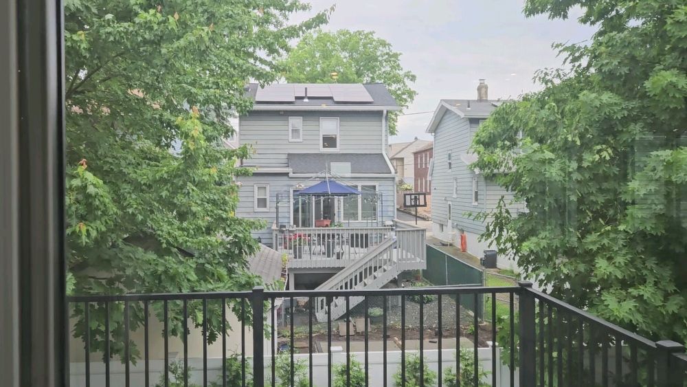 Slide of Studio Yard Home Improvement