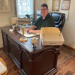 Steven Wittenberg Gordon, MD - You are greeted by a bright and modern space that exudes a welcoming and calming atmosphere.