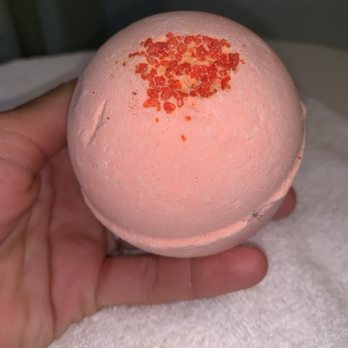 Lush Penn Square - Youki-Hi Bath Bomb from the 30th Anniversary collection. - Cosmetics & Beauty Supply Near Me - Oklahoma City, Oklahoma Lush Penn Square - Youki-Hi Bath Bomb from the 30th Anniversary collection. - Cosmetics & Beauty Supply Near Me - Oklahoma City, Oklahoma