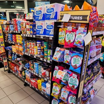 Circle K - Cookies and canned food - Convenience Stores Near Me - Toronto, Ontario