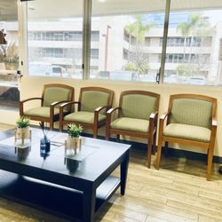 La Jolla Dental Specialty Group - Waiting Area