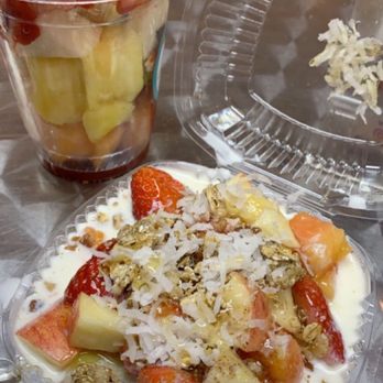 Sol Dias - Fruit cup and fruit with cream - Ice Cream & Frozen Yogurt Near Me - Haltom City, Texas Sol Dias - Fruit cup and fruit with cream - Ice Cream & Frozen Yogurt Near Me - Haltom City, Texas