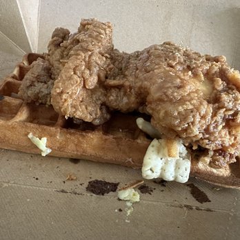 Brunch’d - Chicken and waffles - Food Trucks Near Me - Battle Ground, Washington