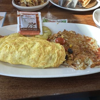 Chick-fil-A - Southwest omelet with scattered potatoes - Fast Food Near Me - Hapeville, Georgia