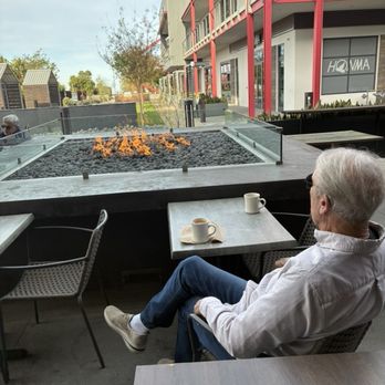 French Bakery Cafe - Ample outdoor space. - Patisserie/Cake Shop Near Me - Carlsbad, California