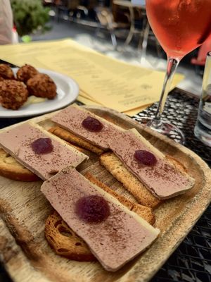 Bellanico Restaurant and Wine Bar by null