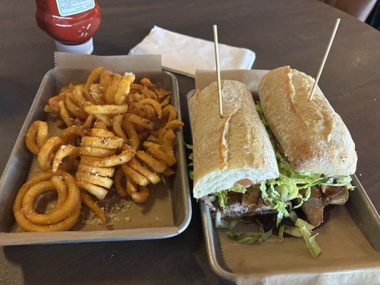 Fox's Hole in the Wall by null