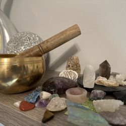Taylors Falls Bead Store - Singing bowls, and much more!!