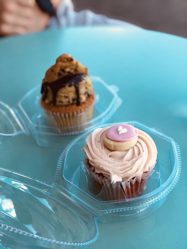 HAYLEY CAKES & COOKIES 220 Photos & 209 Reviews Bakeries 10601