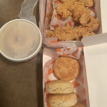 Popeyes Louisiana Kitchen - Prices, food received, receipt - Fast Food Near Me - Corinth, Texas