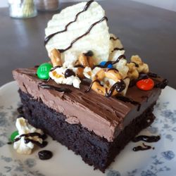 Prairie Pickers Cafe - Movie Night Cake..