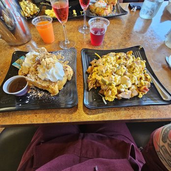 My Cafe - Cinnamon toast crunch French toast and crispy loaded breakfast potatos - Breakfast & Brunch Near Me - Newark, California My Cafe - Cinnamon toast crunch French toast and crispy loaded breakfast potatos - Breakfast & Brunch Near Me - Newark, California