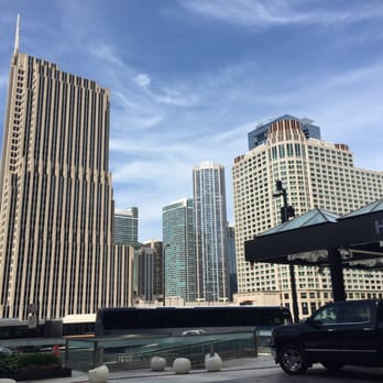 Hyatt Regency Chicago - #Brautiful day to be in the #city of #Chicago - Hotels Near Me - Chicago, Illinois