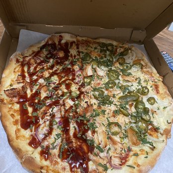 Lilguy - Mixed chicken pizza - Pizza Near Me - Venice, California Lilguy - Mixed chicken pizza - Pizza Near Me - Venice, California