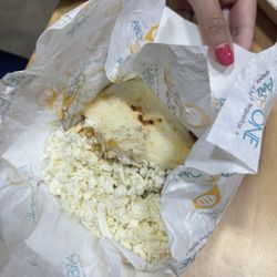 Antojitos de Tu Pais - . Pabellon Arepa