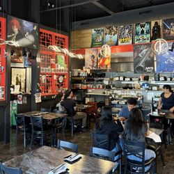 Indoor seating & decor