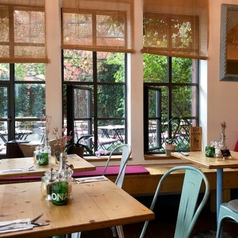 Emmi's Kitchen - Inside decor - Vegan Near Me - Munich, BY Emmi's Kitchen - Inside decor - Vegan Near Me - Munich, BY