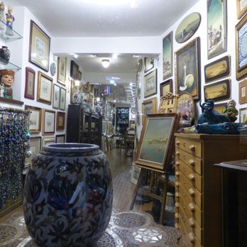 Bereketzade Neighborhood - Shopping Near Me - İstanbul, 34