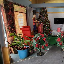 Chanhassen Cinema - Entryway decorated for Christmas.