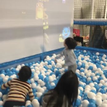 PlayPie - Throwing balls on the projector at the images to pop them and disappears! - Kids Activities Near Me - Buena Park, California PlayPie - Throwing balls on the projector at the images to pop them and disappears! - Kids Activities Near Me - Buena Park, California