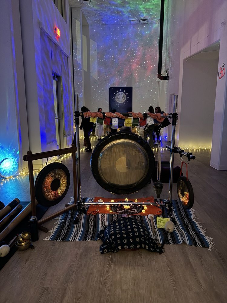 Downtown Yoga Shala Logo