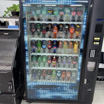 Coin Laundry - Refresh - Laundromat Near Me - Irving, Texas Coin Laundry - Refresh - Laundromat Near Me - Irving, Texas